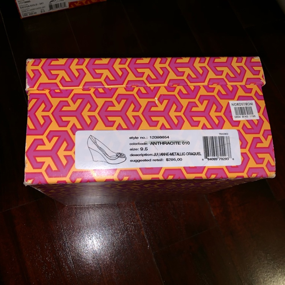 Tory Burch Julianne-Metallica Craquel wedges